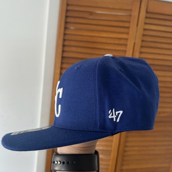 ‘47 MLB Kansas City Royals Blue Baseball Athletic SnapBack Captain Hat NWT - Picture 2 of 7